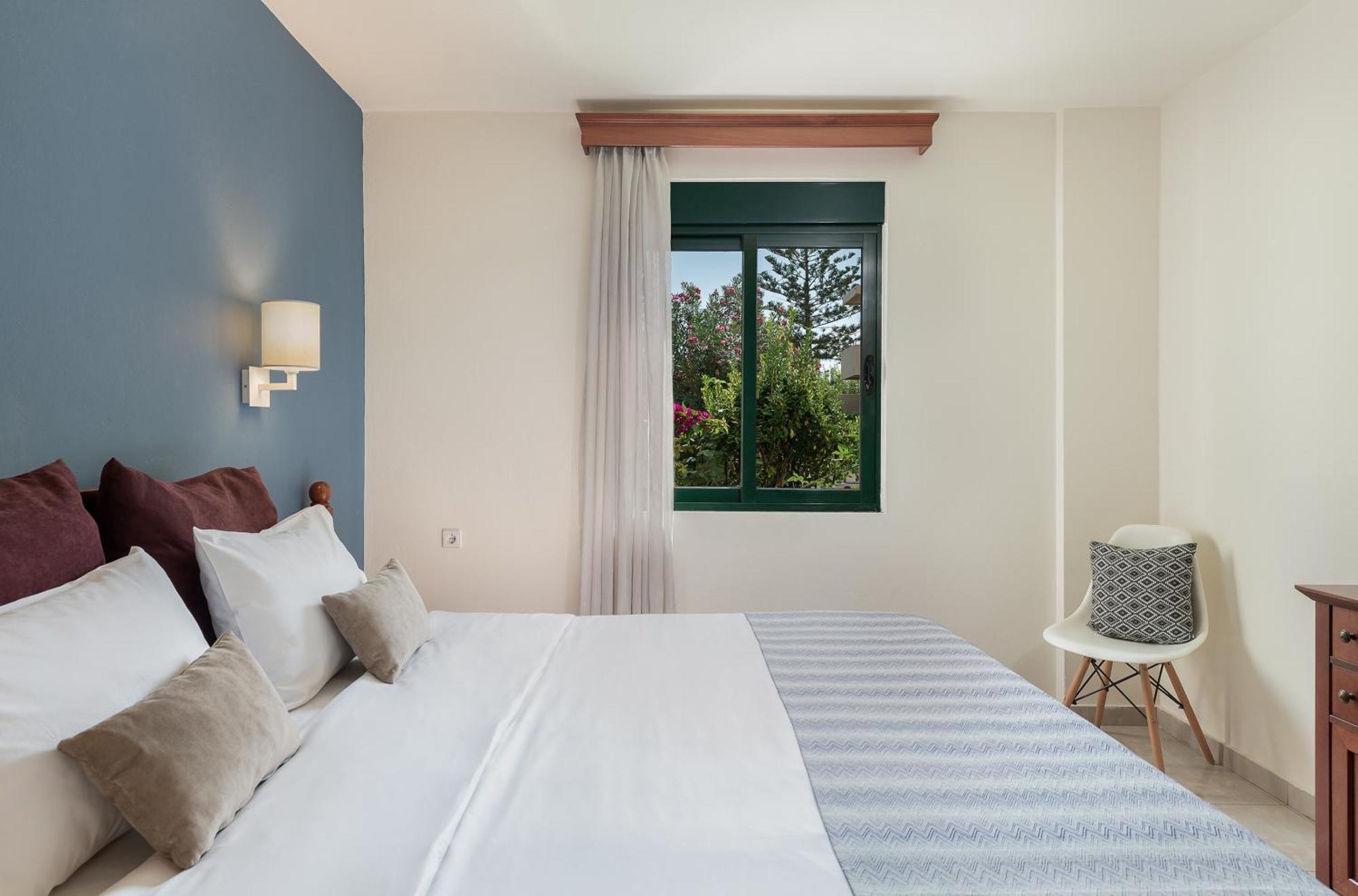 Caldera Bay Hotel Platanias  Exterior photo